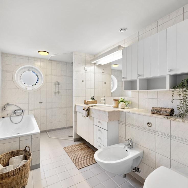 Contemporary kitchen pipework